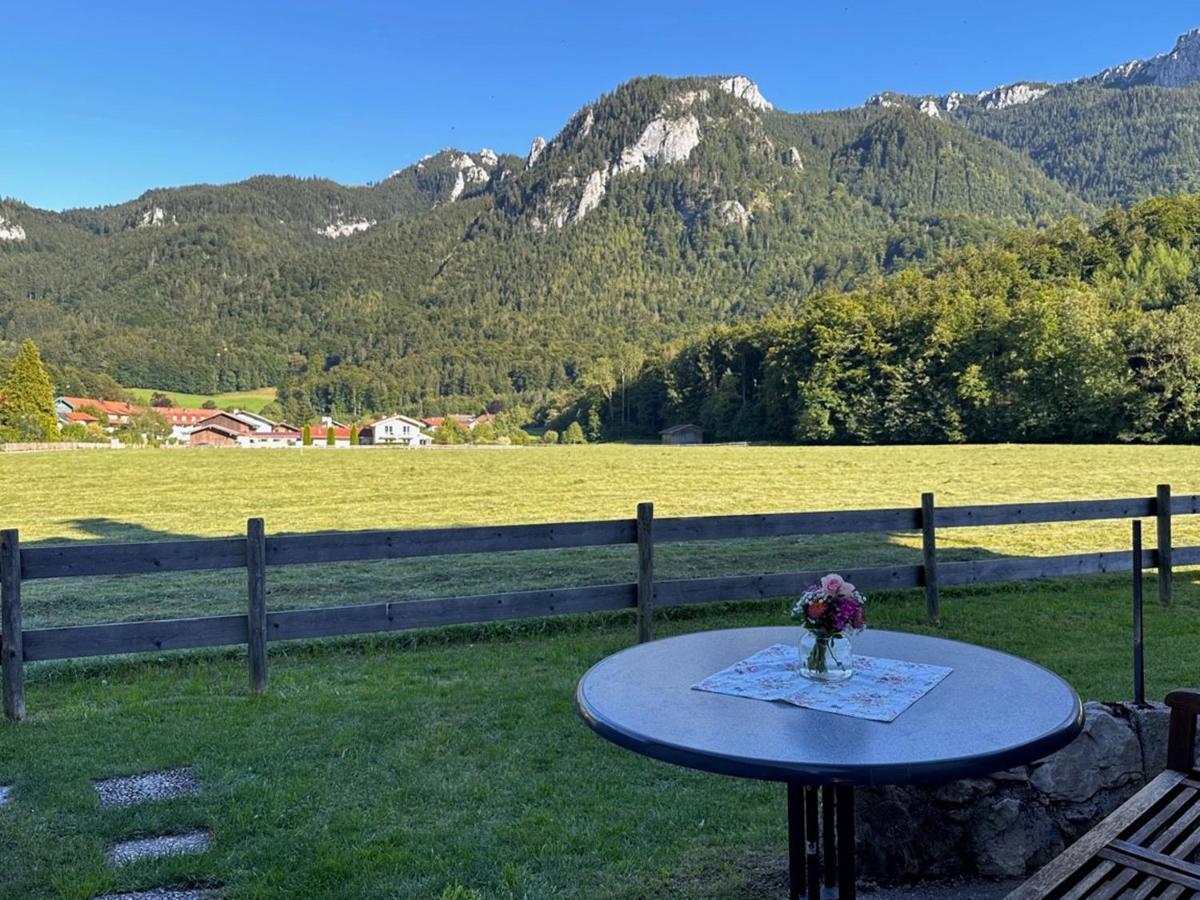 Ferienwohnung Schlossblick Aschau im Chiemgau Exterior photo